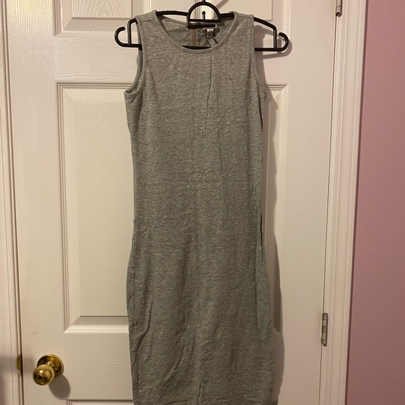 Dynamite sleeveless dress